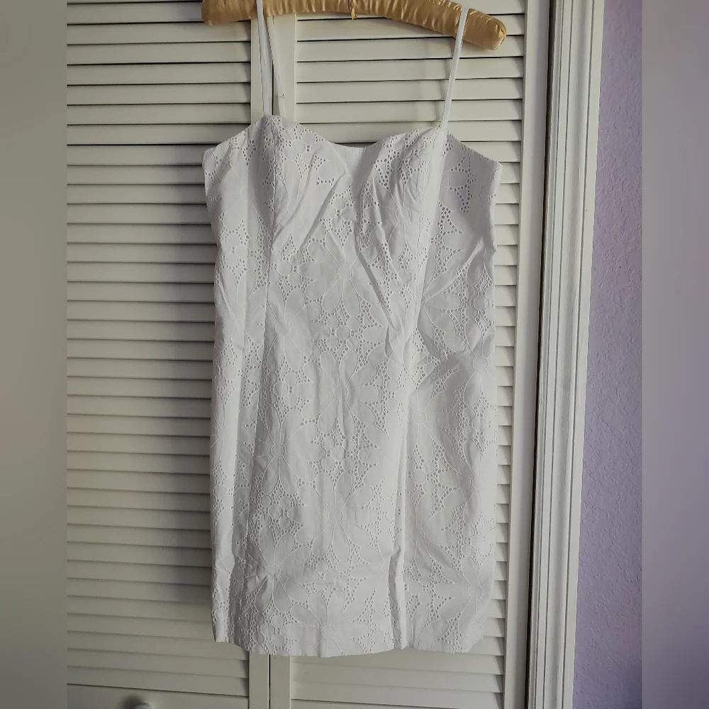 Lily Pulitzer Shelli eyelet Dress NWT - Picture 13 of 14